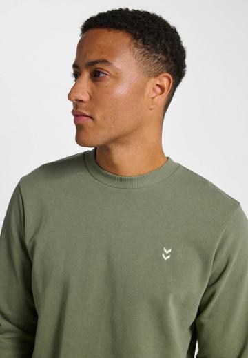 Спортивная кофта