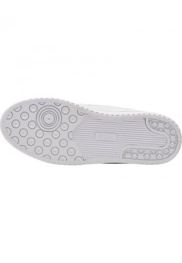 Гандбольные кроссовки