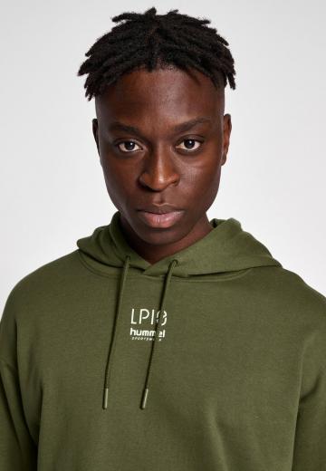 Спортивная кофта