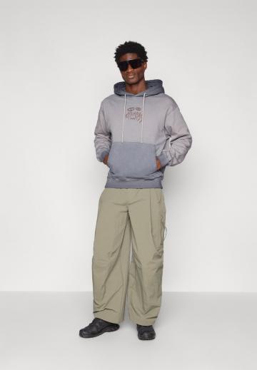 Спортивные штаны