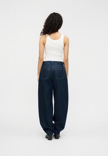 Свободные джинсы