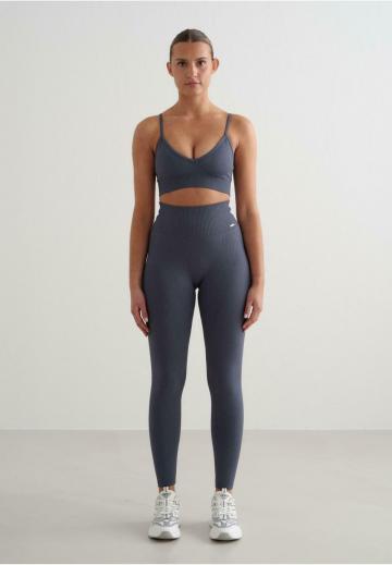 Спортивный бюстгальтер