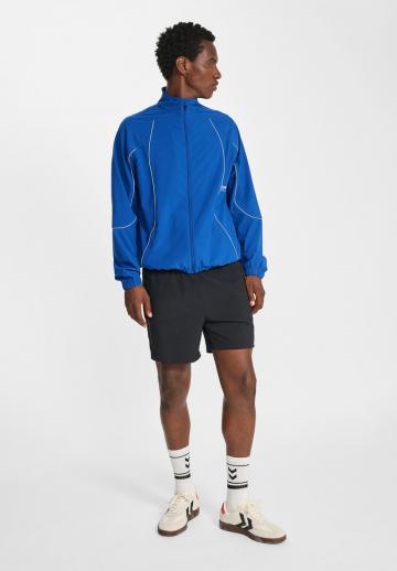 Спортивная куртка