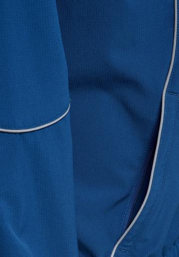 Спортивная куртка