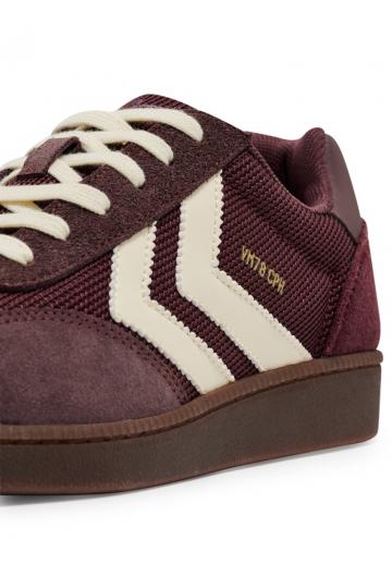 Гандбольные кроссовки