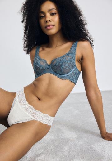 Бюстгальтер