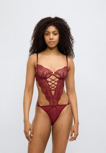 Кружевное боди