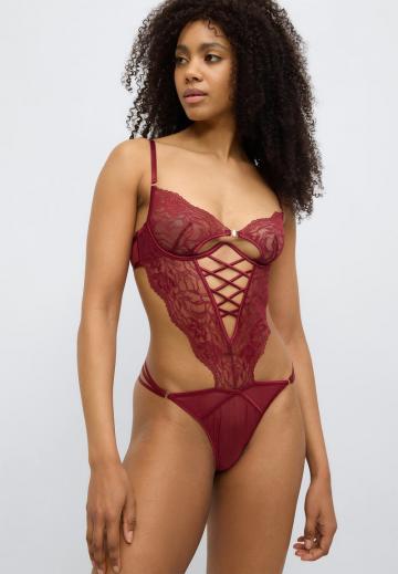 Кружевное боди