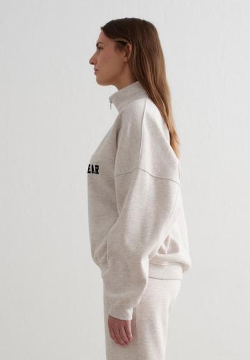 Спортивная толстовка