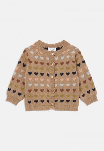 Вязаная кофта