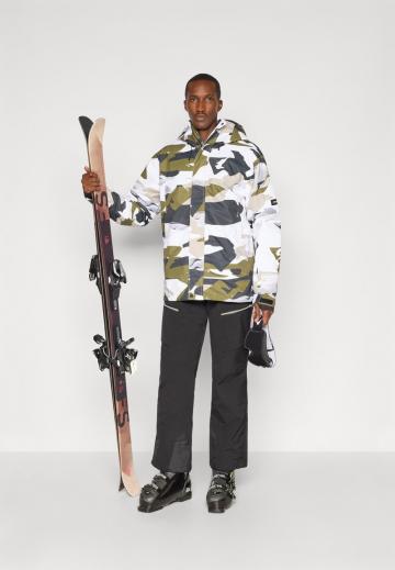 Сноубордическая куртка