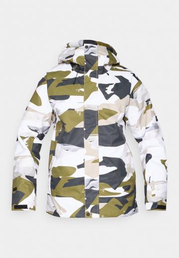 Сноубордическая куртка