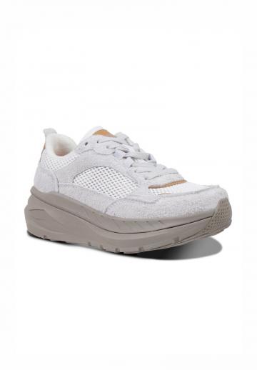 Походная обувь