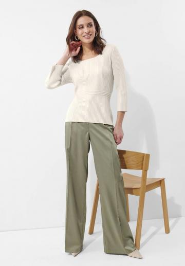 Пуловер с рукавом три четверти