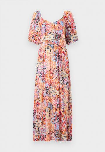 Длинное платье