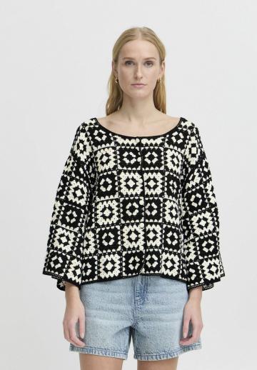 Вязаная кофта