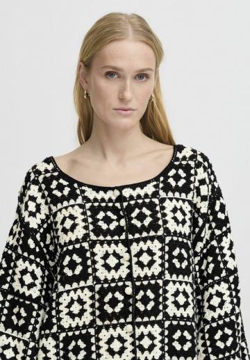 Вязаная кофта