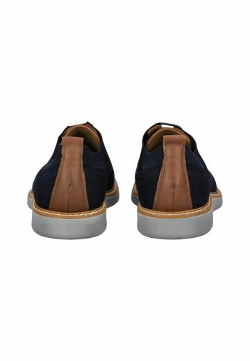 Ботинки на шнуровке