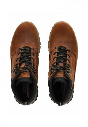 Ботинки на шнуровке