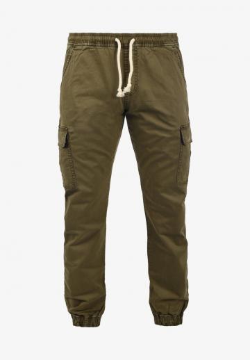 Брюки с накладными карманами