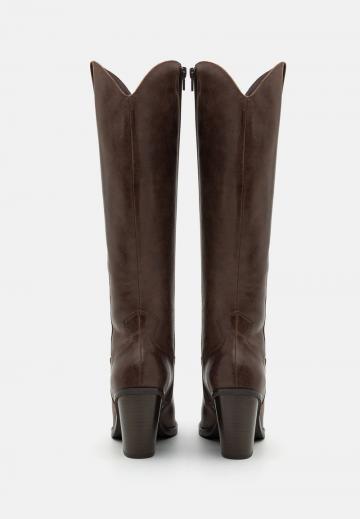 Ковбойские сапоги