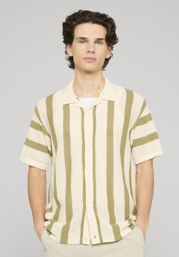 Рубашка с коротким рукавом