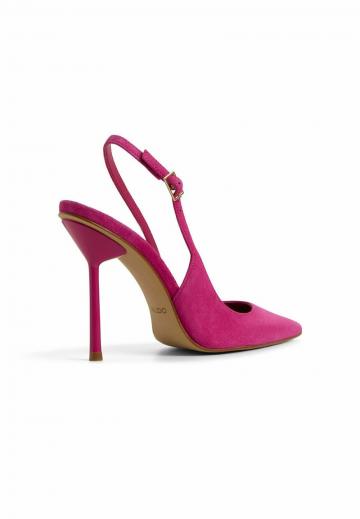 Туфли на высоком каблуке