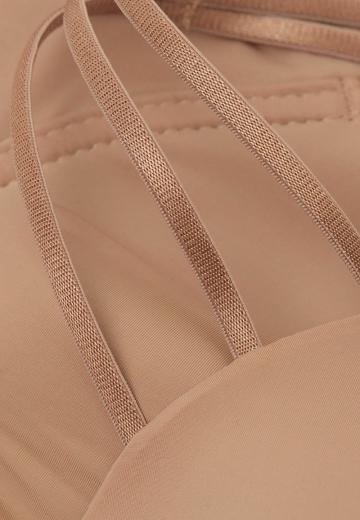 Бюстгальтер без косточек