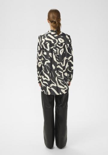 Длинная блузка