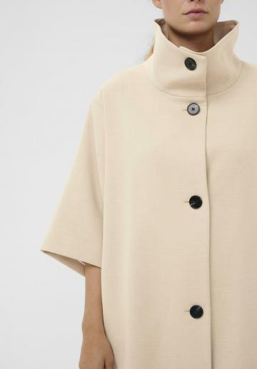 Шерстяное пальто