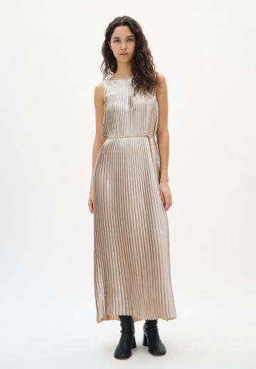 Длинное платье