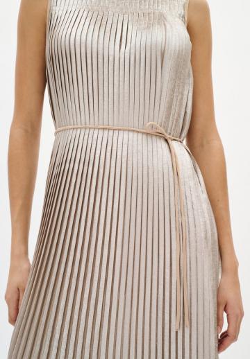 Длинное платье