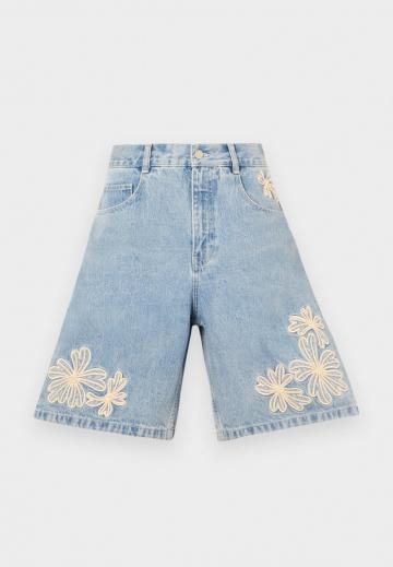 Широкие брюки