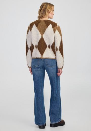 Жаккардовая вязаная кофта