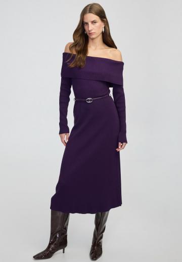 Вязаное платье