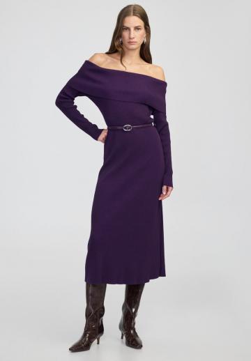 Вязаное платье