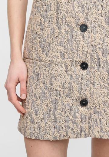 Короткое платье