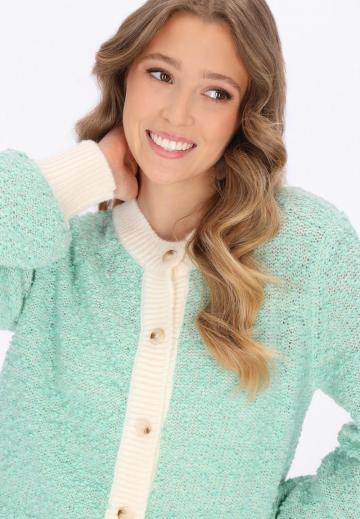 Жаккардовая вязаная кофта