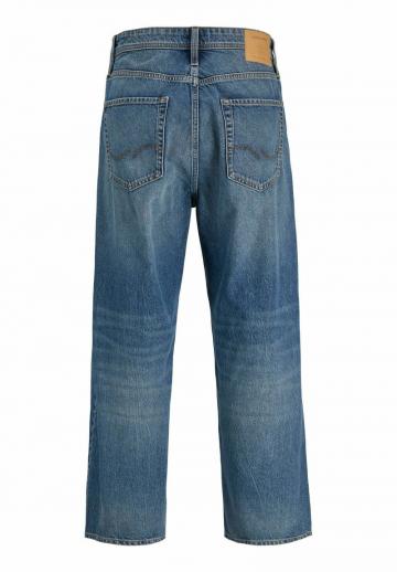 Свободные джинсы