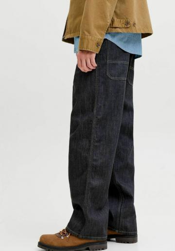 Свободные джинсы