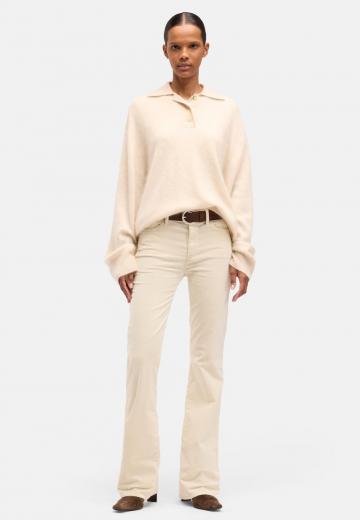 Клешеные брюки