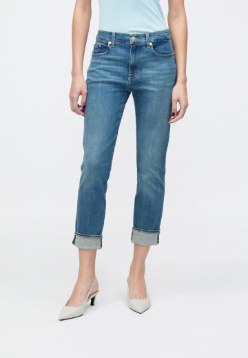 Короткие джинсы