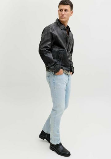 Узкие джинсы