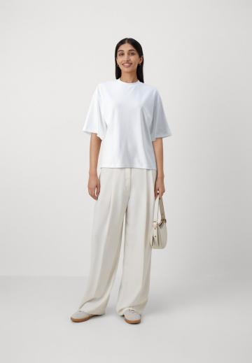 Майка с рукавом три четверти