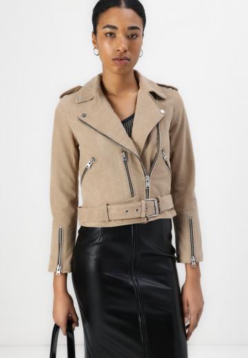 Байкерская куртка