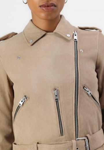 Байкерская куртка