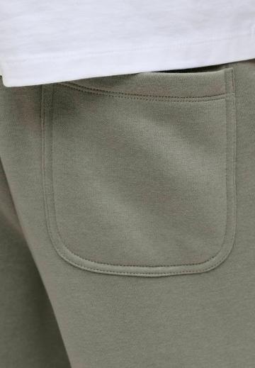 Спортивные штаны