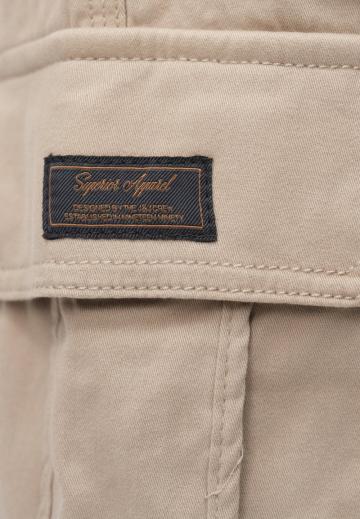 Брюки с накладными карманами