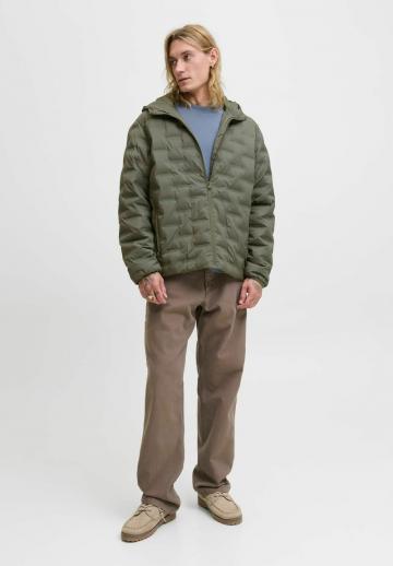 Зимняя куртка