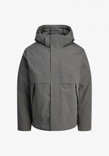 Зимняя куртка